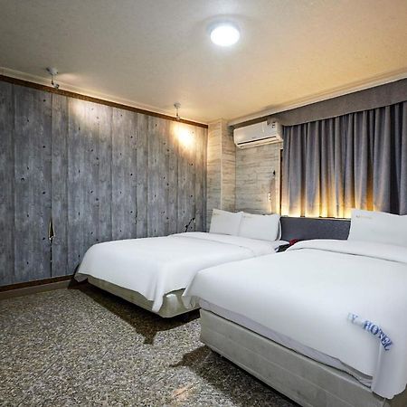 I.Y Hotel スウォン エクステリア 写真