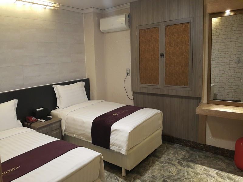 I.Y Hotel スウォン エクステリア 写真