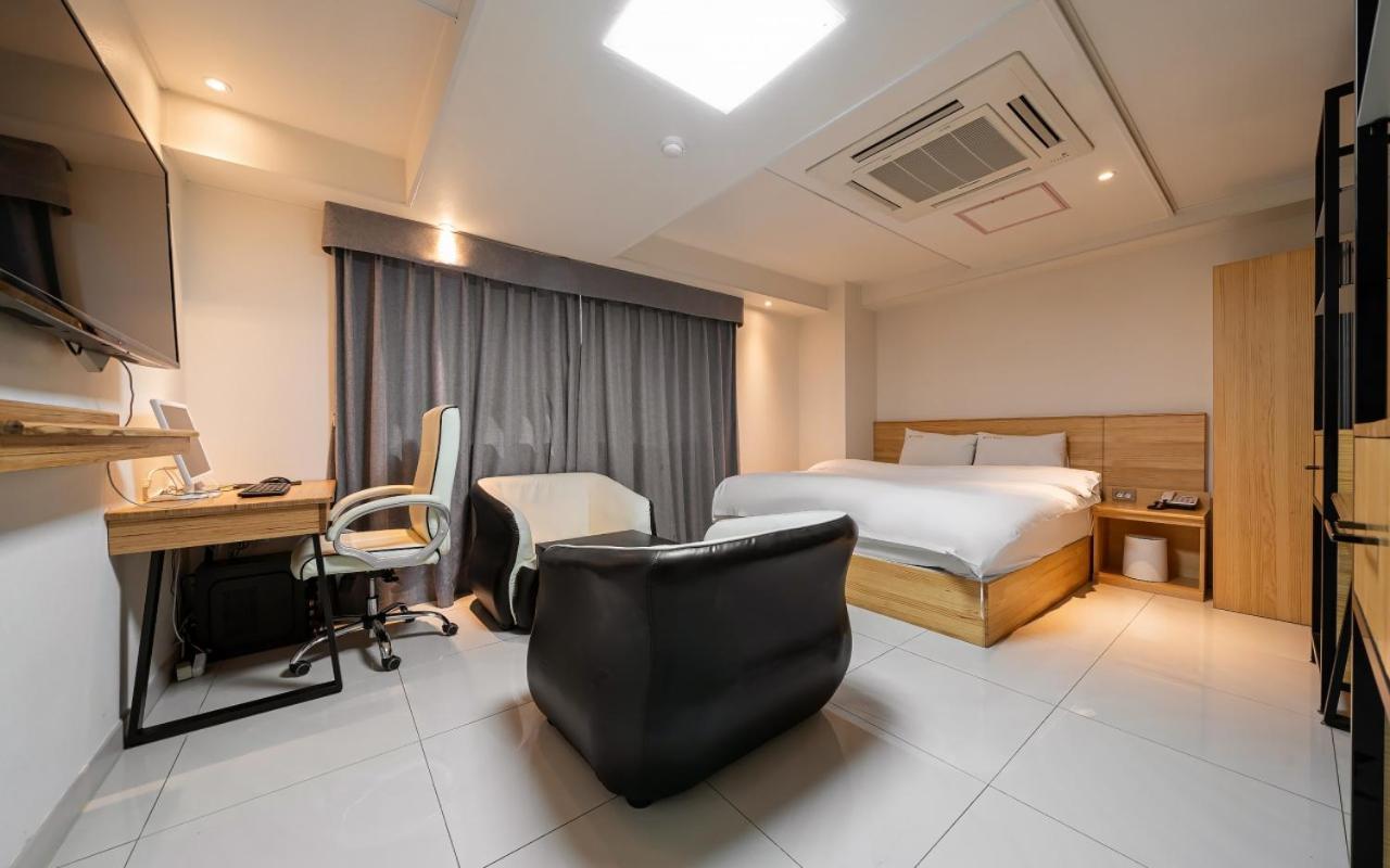 I.Y Hotel スウォン エクステリア 写真