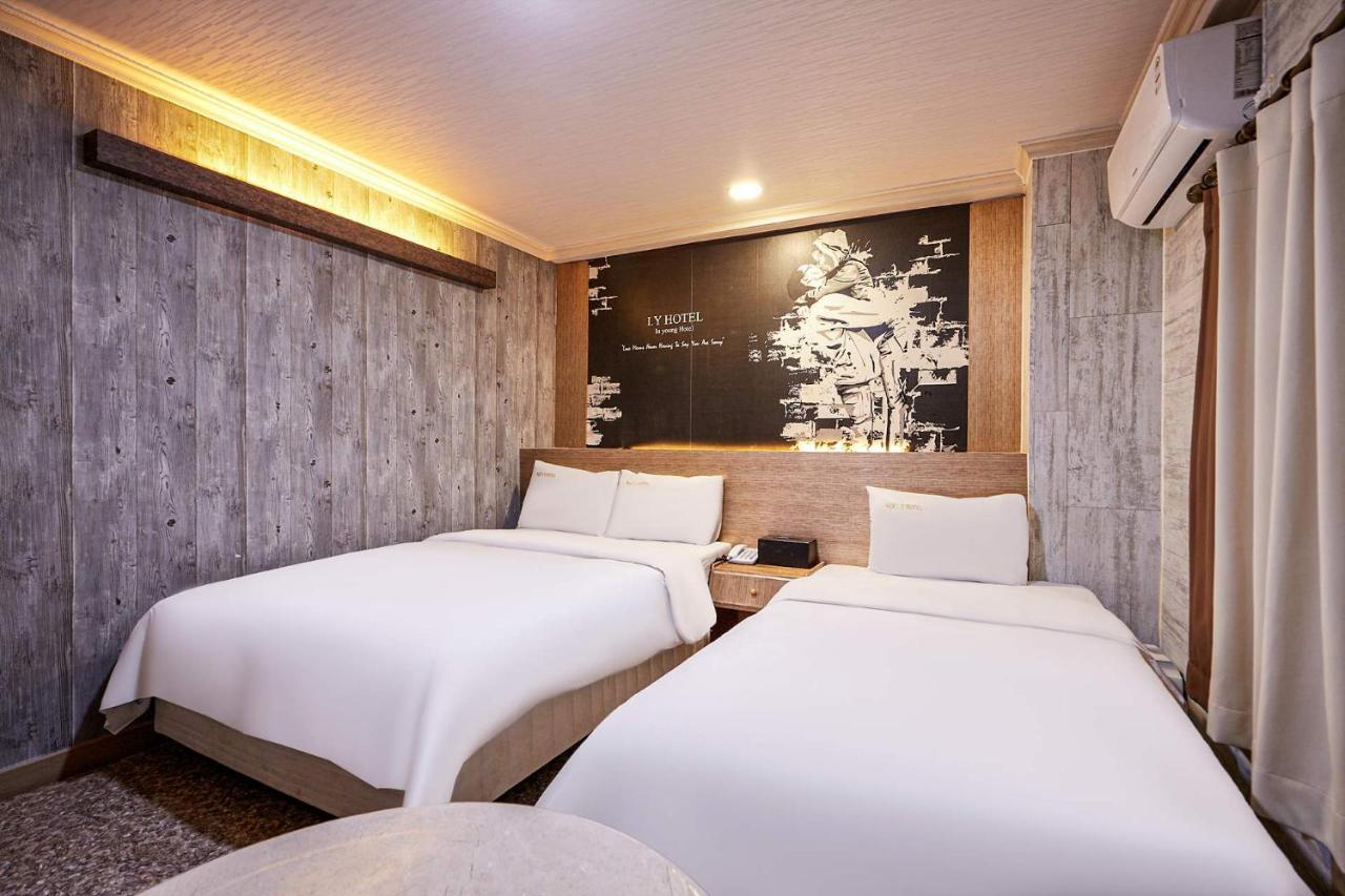 I.Y Hotel スウォン エクステリア 写真